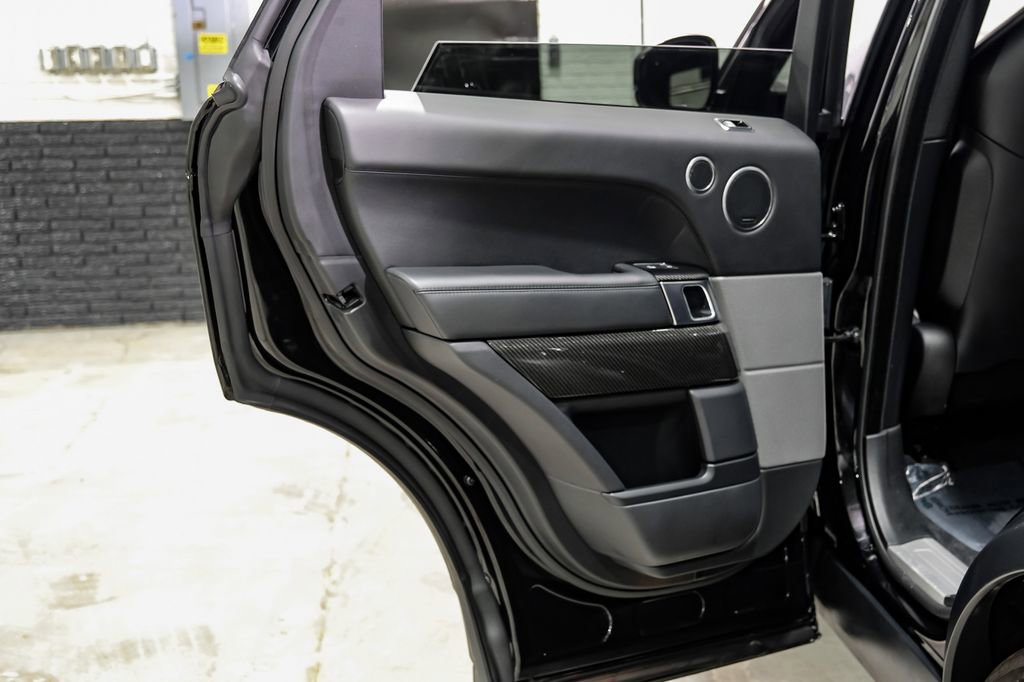 Used 2018 Land Rover Range Rover Sport SVR image 62