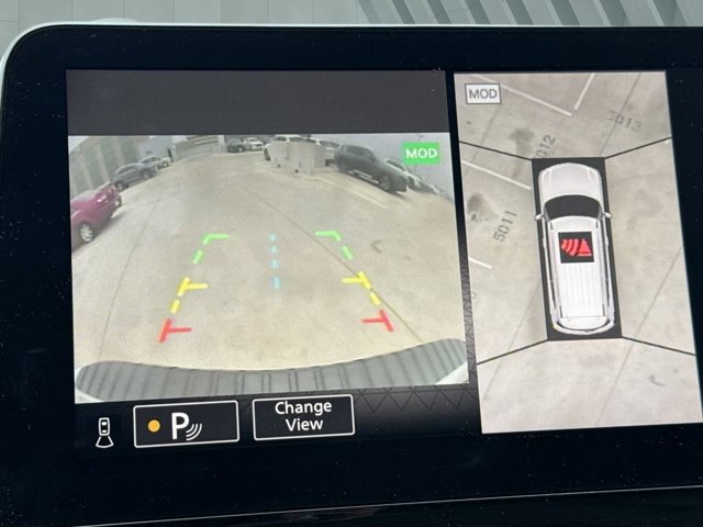 Used 2023 Nissan Armada Platinum w/ Captain's Chairs Package image 18