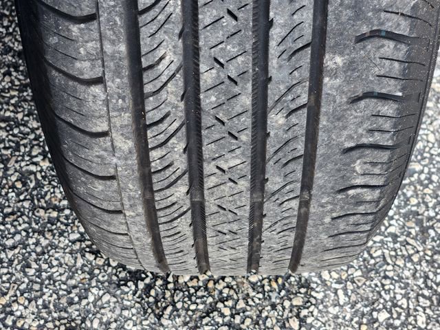 Used 2025 Chevrolet TrailBlazer LT AWD/4WD image 11