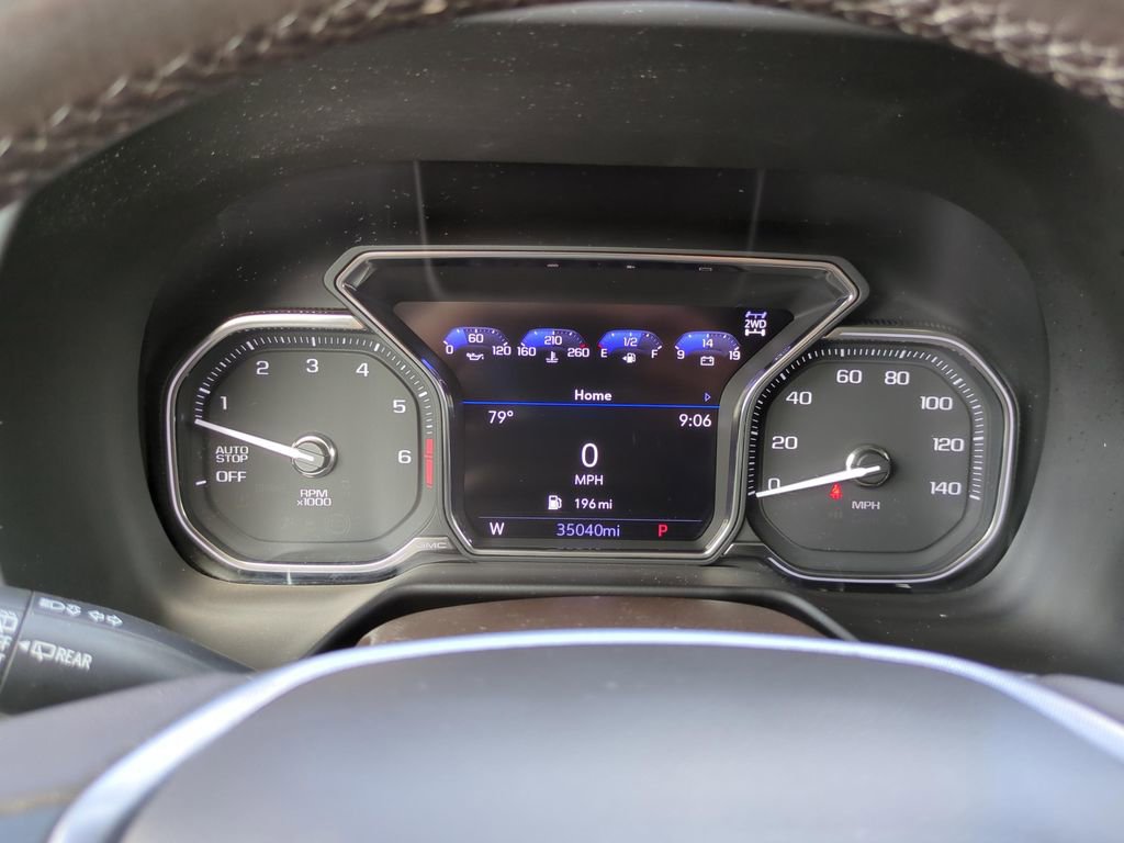 Used 2021 GMC Yukon SLT AWD/4WD image 21