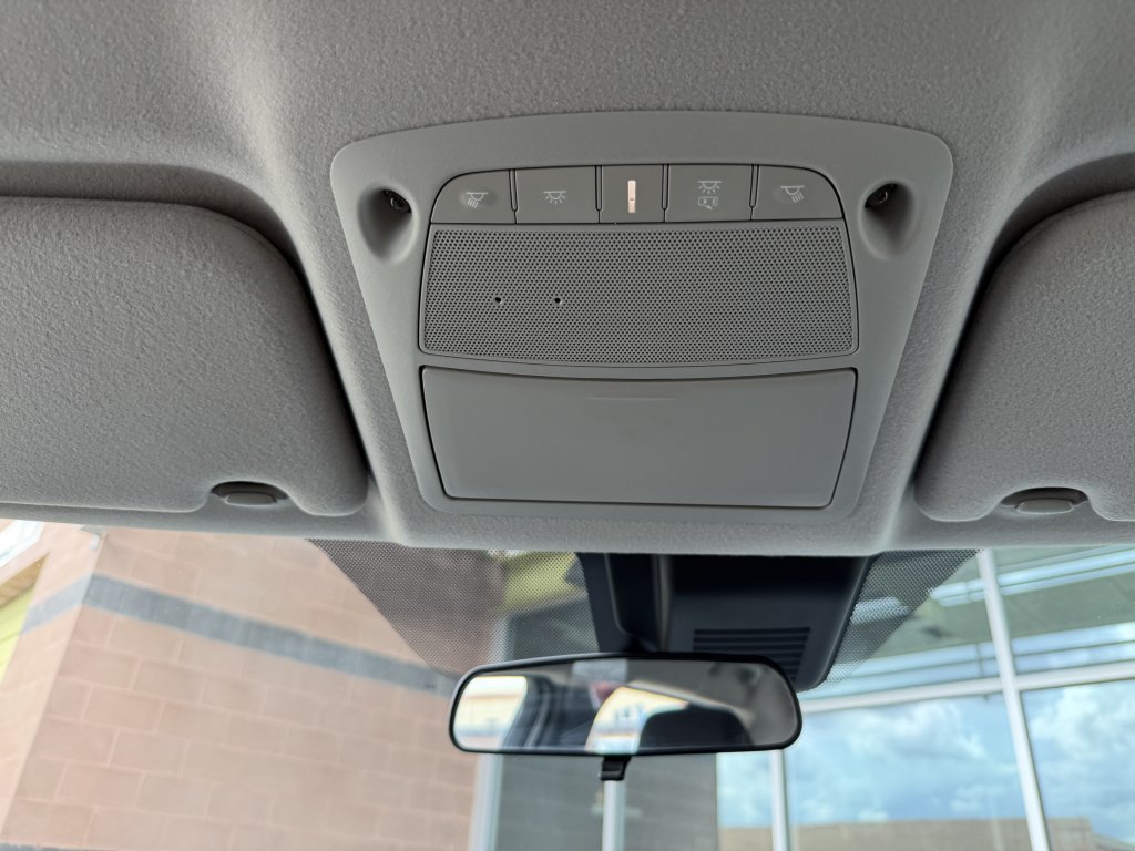 Used 2025 Nissan Leaf S FWD image 23