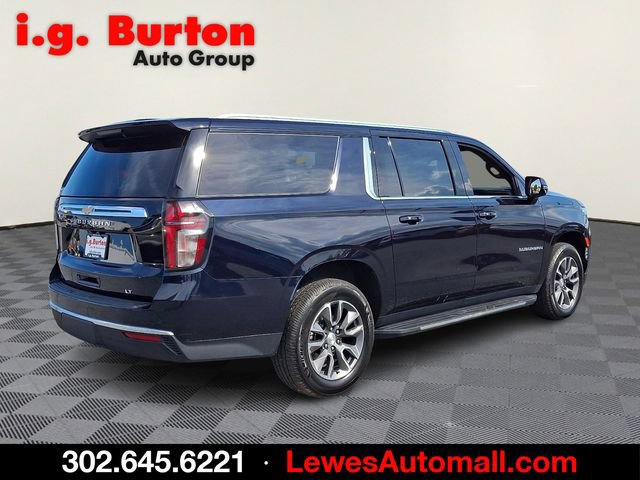 Used 2022 Chevrolet Suburban LT w/ Luxury Package AWD/4WD image 6