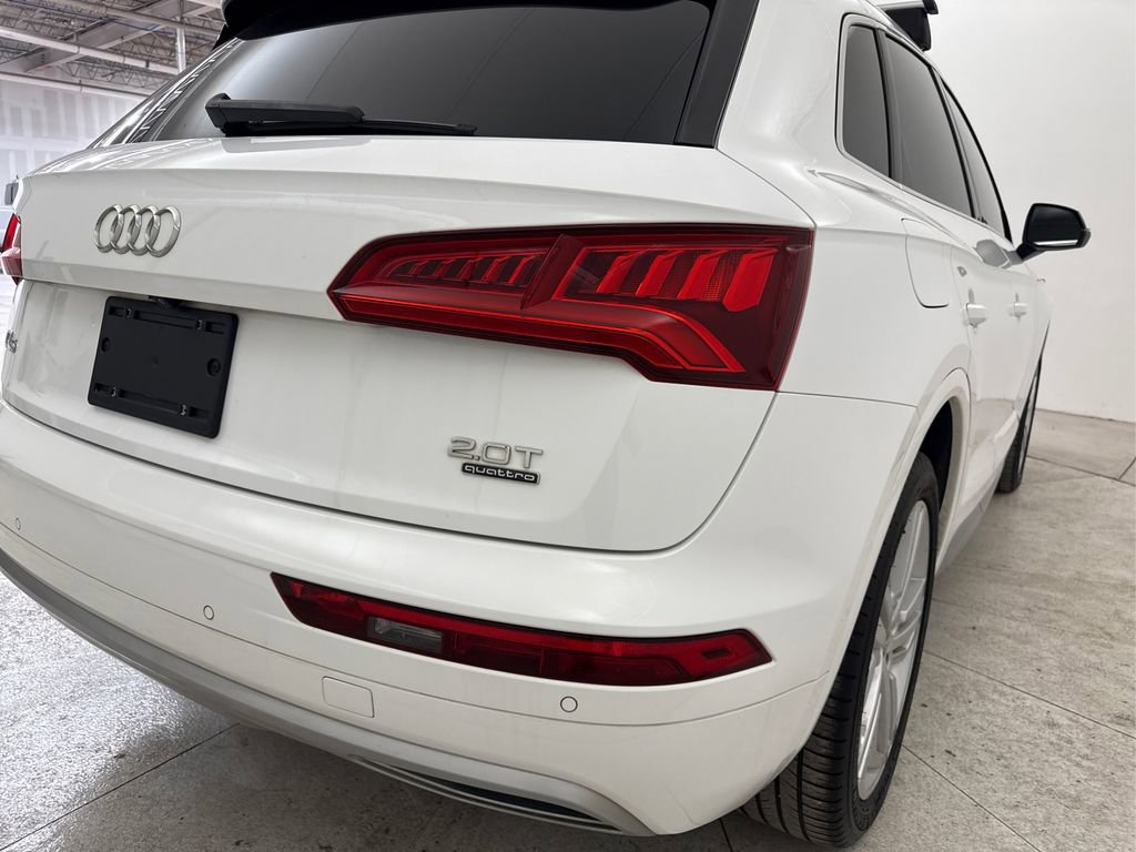 Used 2018 Audi Q5 2.0T Premium Plus w/ Premium Plus Package AWD/4WD image 19