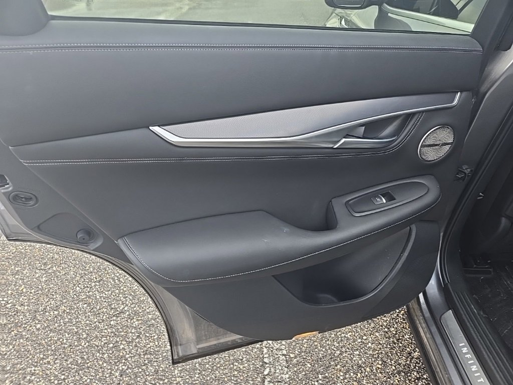 Used 2022 INFINITI QX55 Essential w/ Proactive Package image 9