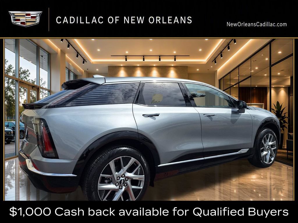New 2026 Cadillac Optiq Luxury 2 RWD image 3