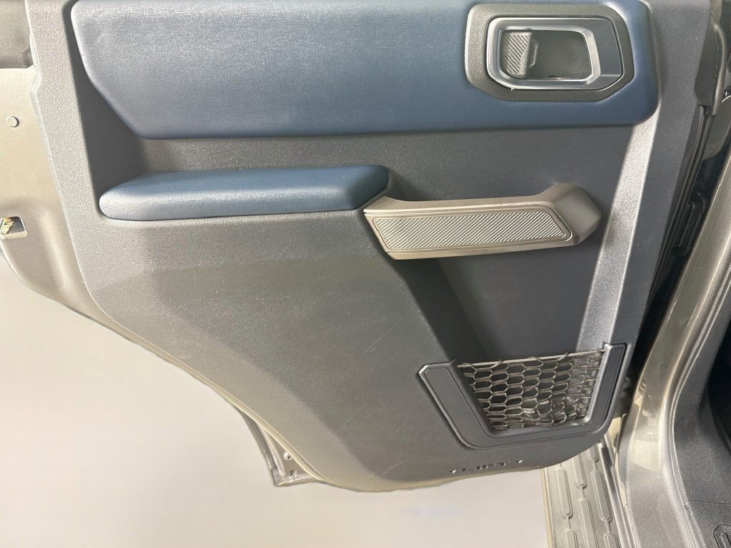 Used 2021 Ford Bronco Outer Banks AWD/4WD image 25