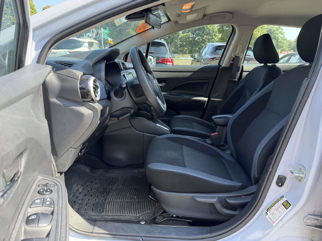 Used 2024 Nissan Versa SV w/ Trunk Package FWD image 16