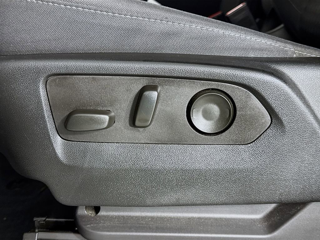 Used 2022 GMC Sierra 1500 Elevation image 18