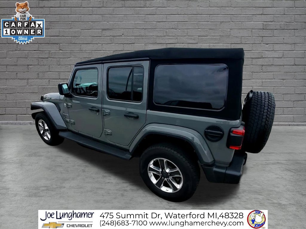 Used 2022 Jeep Wrangler Unlimited Sahara w/ LED Lighting Group AWD/4WD image 7