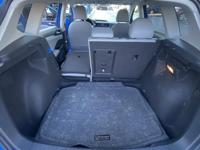 Used 2022 Volkswagen Taos SE w/ Panoramic Sunroof Package image 25