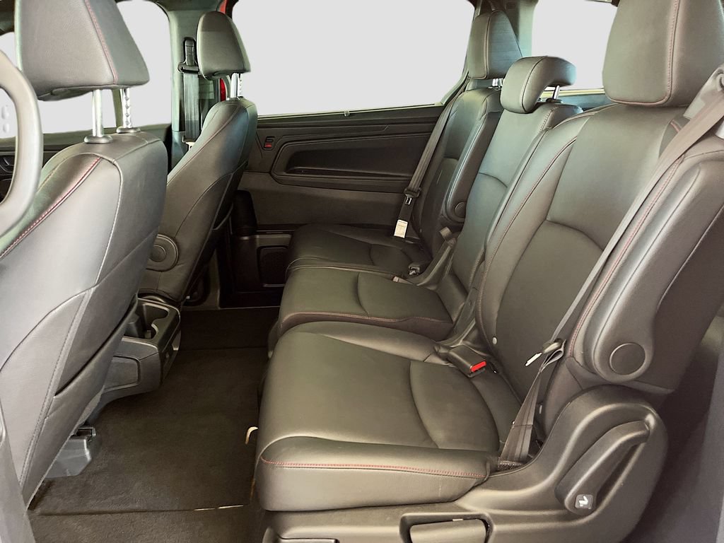 Used 2023 Honda Odyssey Sport image 25