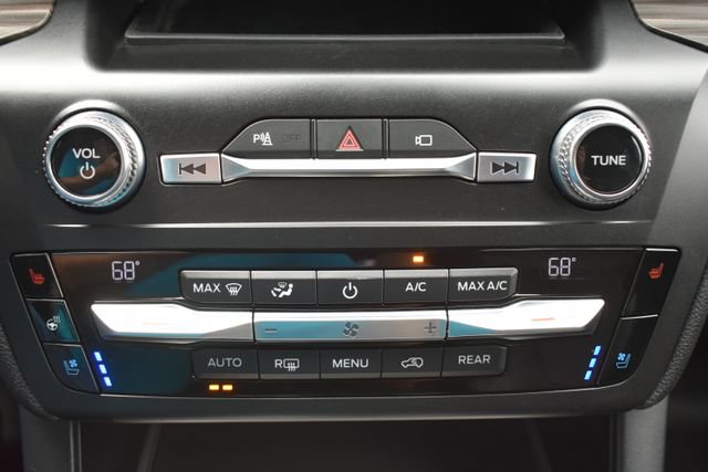 Used 2020 Ford Explorer Limited AWD/4WD image 36
