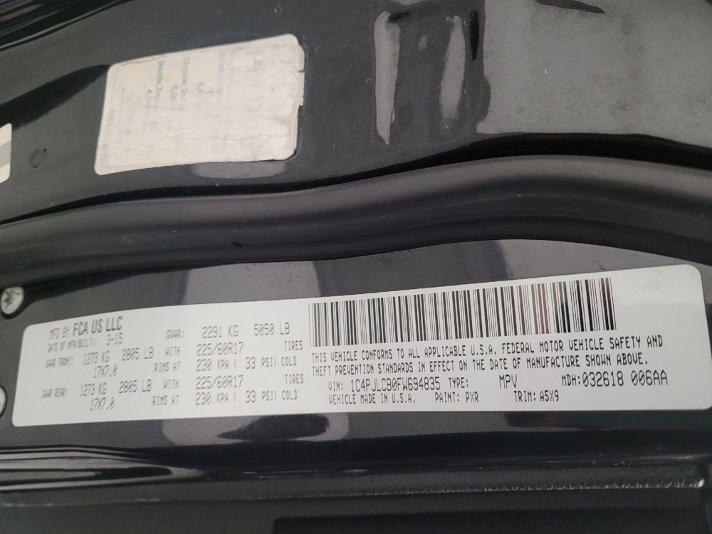 Used 2015 Jeep Cherokee Latitude FWD image 33