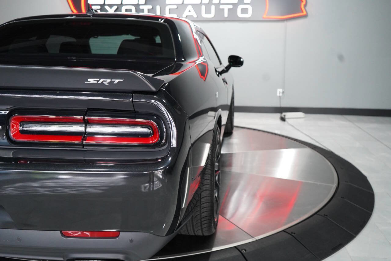Used 2015 Dodge Challenger SRT Hellcat image 52