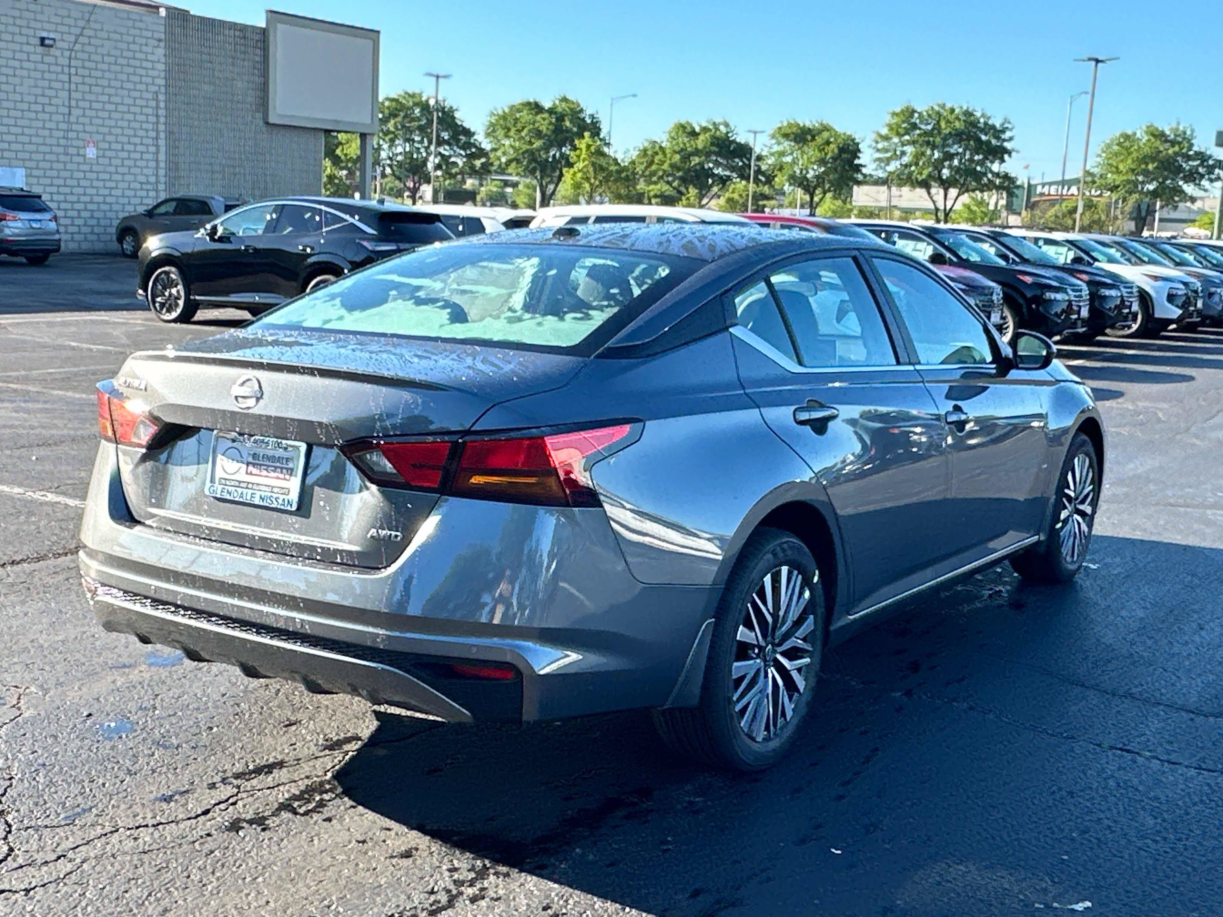 New 2026 Nissan Altima 2.5 SV AWD/4WD image 3
