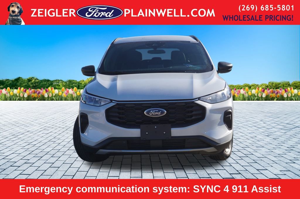 Used 2025 Ford Escape ST-Line image 8