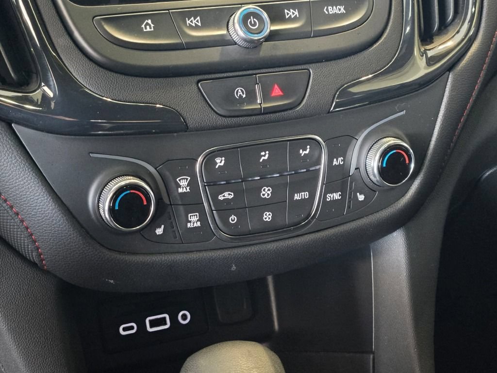 Certified 2022 Chevrolet Equinox RS w/ Infotainment Package FWD image 28