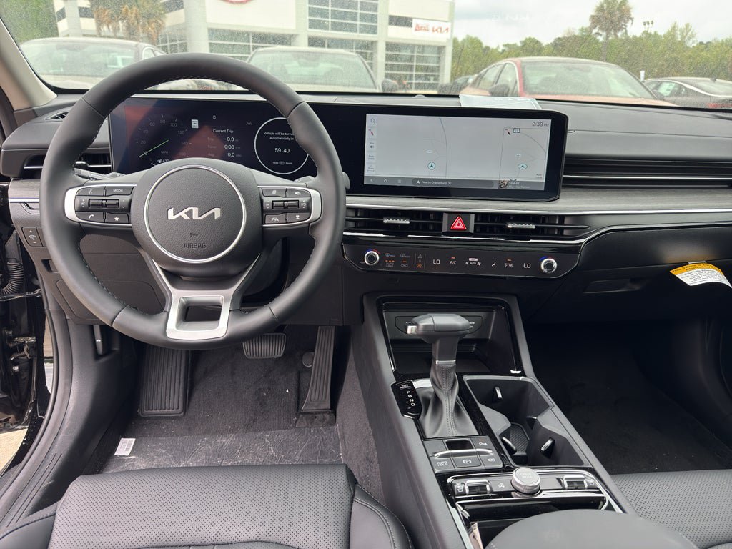 New 2025 Kia K5 EX FWD image 22