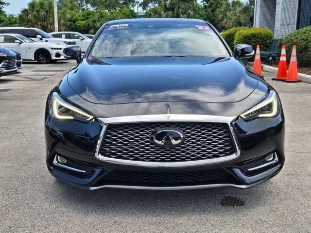 Used 2022 INFINITI Q60 3.0t Luxe w/ Essential Package RWD image 2