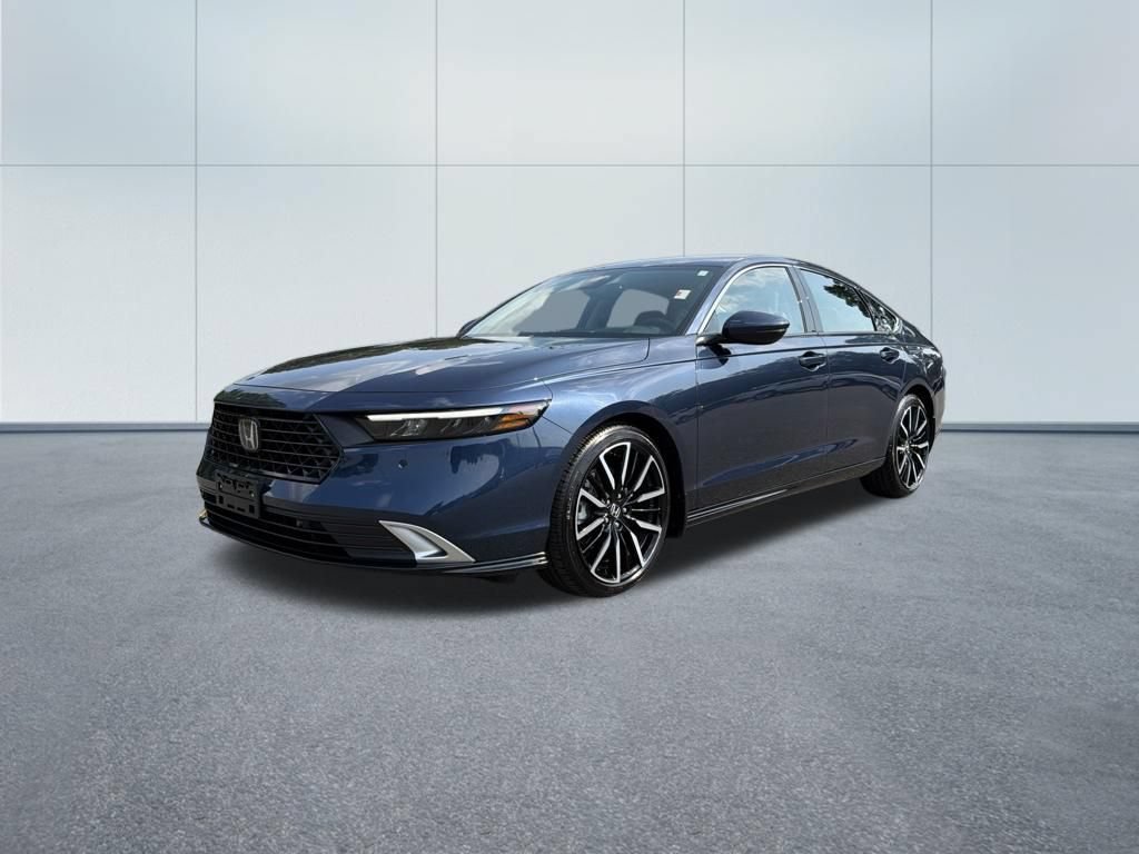 Used 2026 Honda Accord Touring image 2