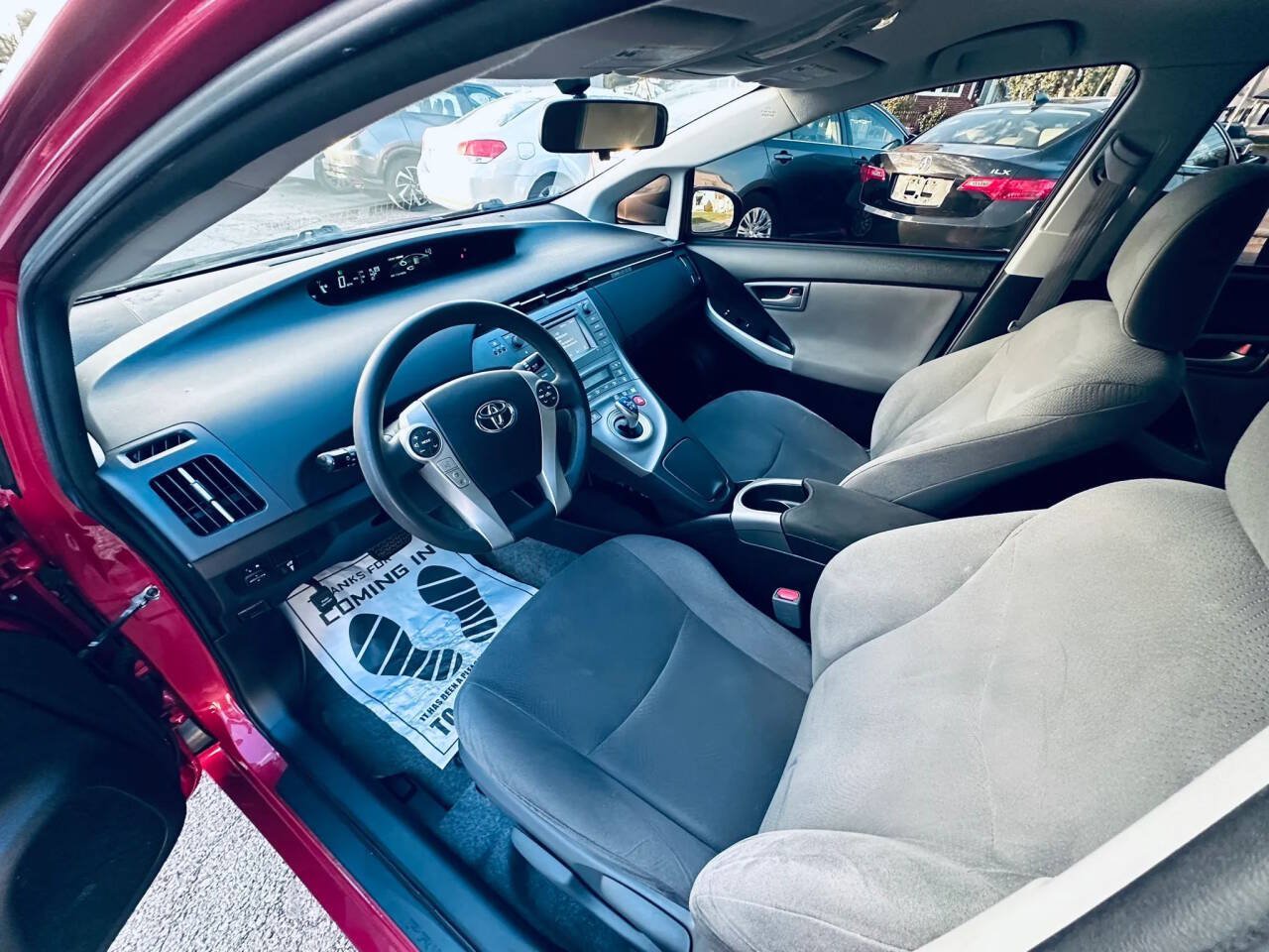 Used 2015 Toyota Prius Three FWD image 10