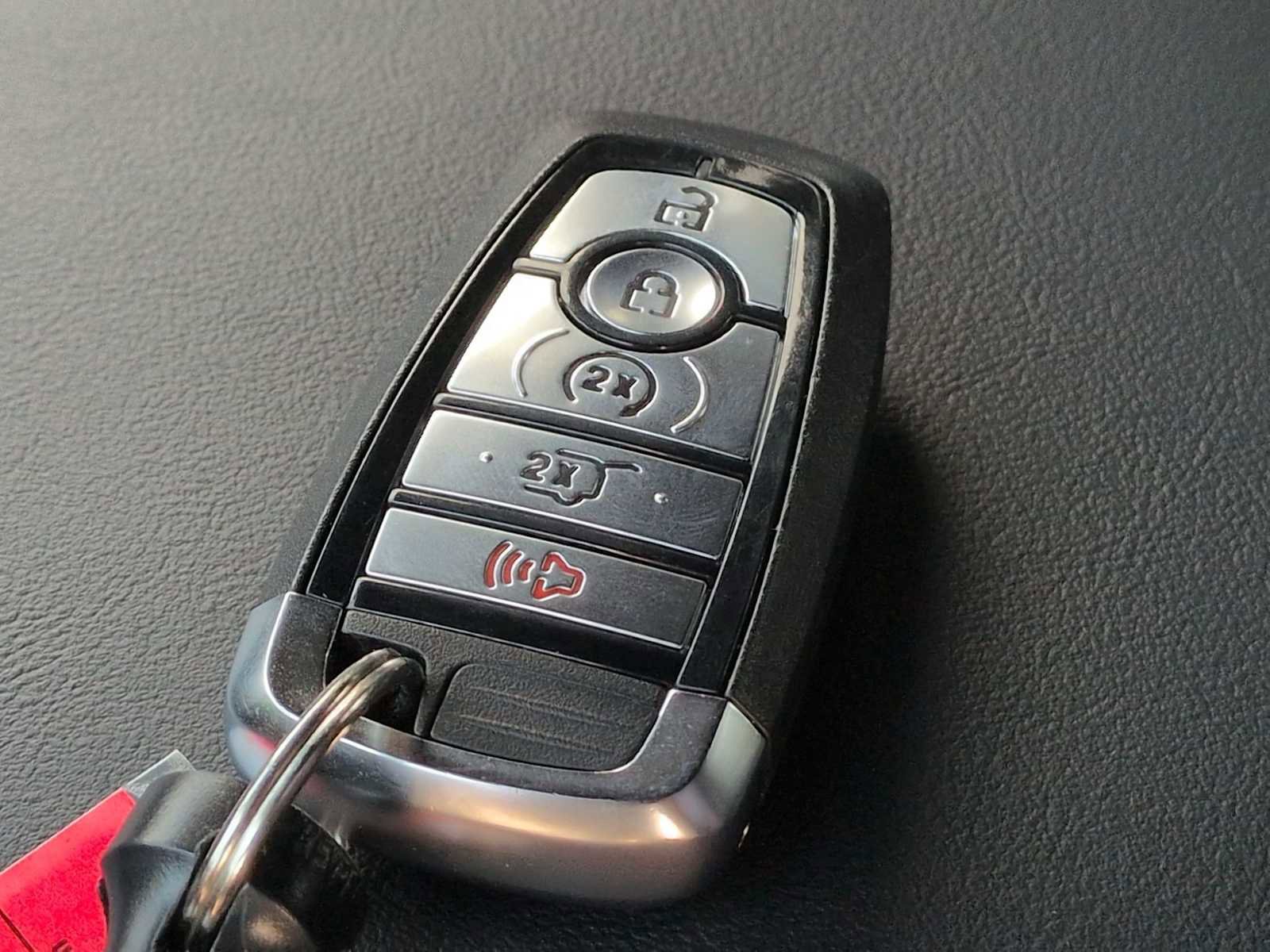 Used 2026 Ford Explorer ST-Line image 35