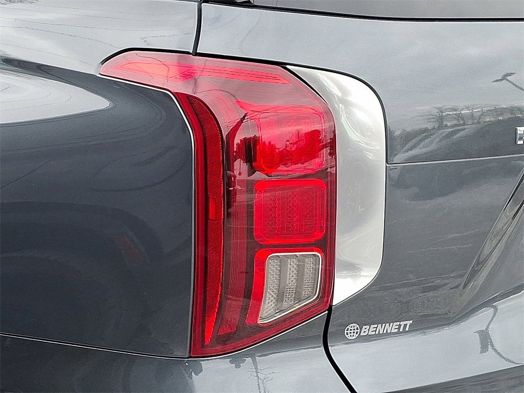 Used 2023 Hyundai Palisade Limited image 9