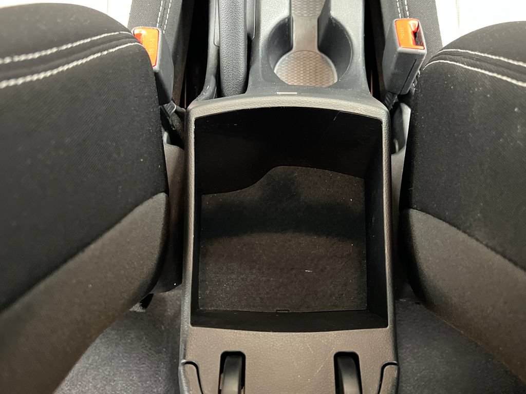 Used 2025 Hyundai Venue SEL FWD image 45