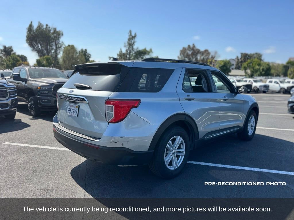 Used 2022 Ford Explorer XLT RWD image 6