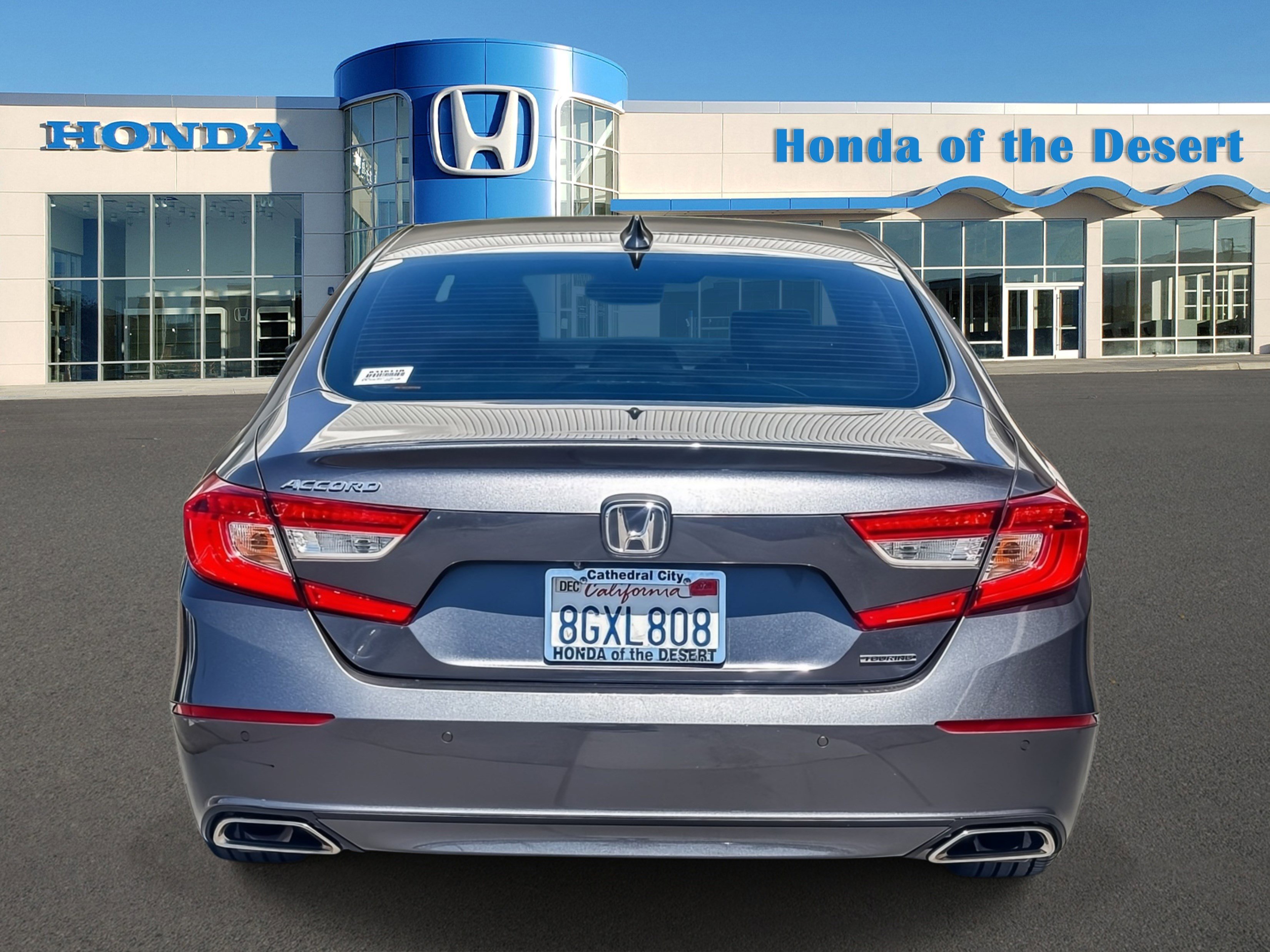 Used 2018 Honda Accord Touring image 6