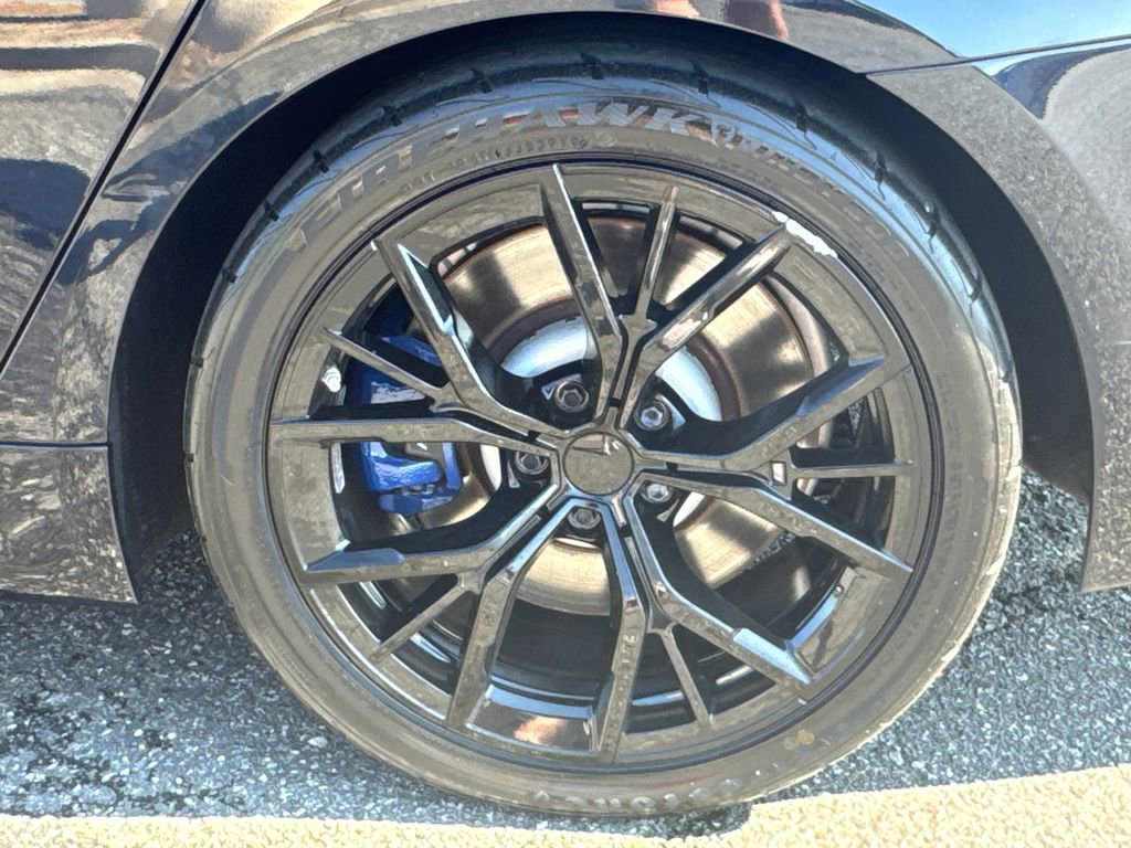 Used 2021 BMW M550i xDrive w/ Dynamic Handling Package image 17
