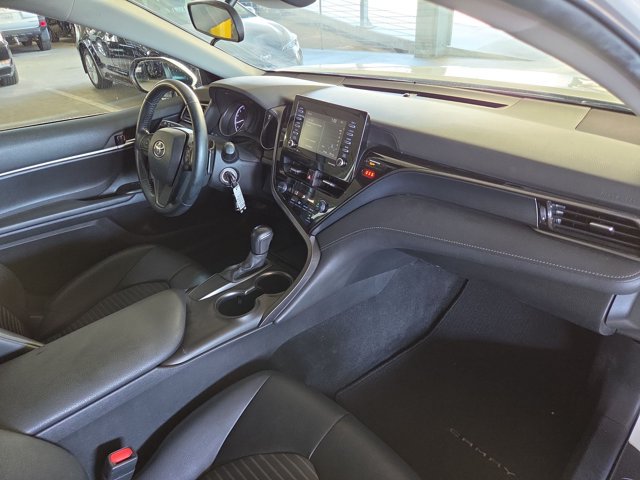 Used 2021 Toyota Camry SE w/ Carpet Mat Package (TMS) FWD image 20