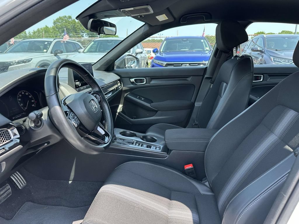 Certified 2025 Honda Civic Sport image 13