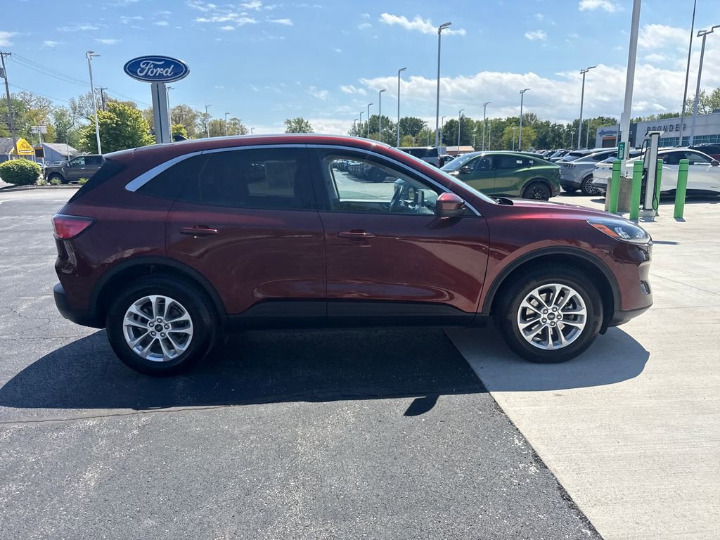 Used 2021 Ford Escape SE w/ Convenience Package AWD/4WD image 6