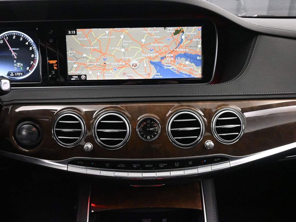 Used 2016 Mercedes-Benz S 550 4MATIC Sedan image 32