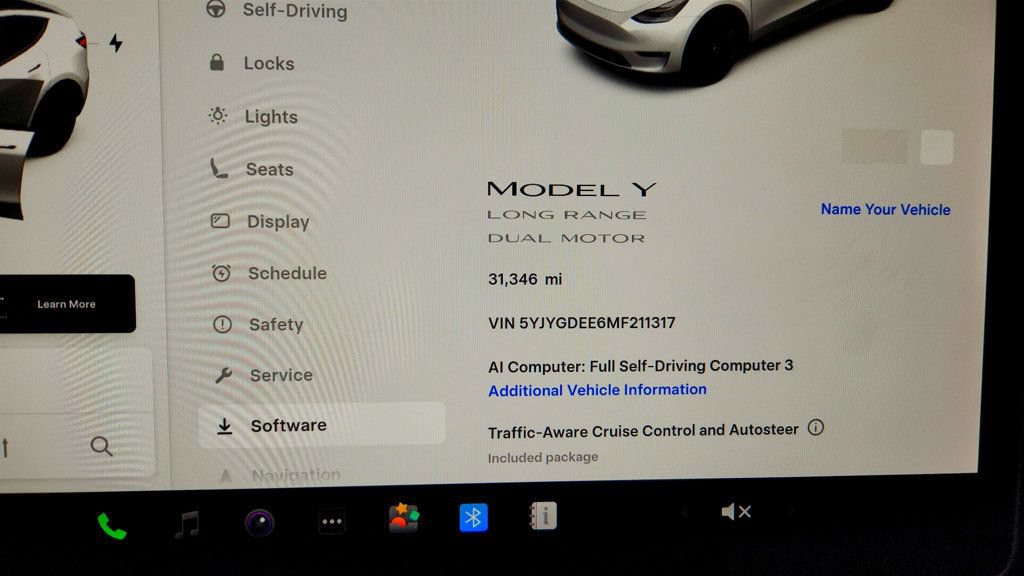 Used 2021 Tesla Model Y Long Range AWD/4WD image 14