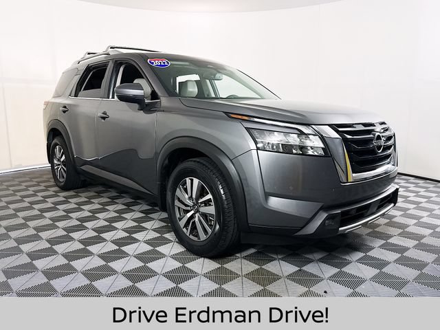 Certified 2022 Nissan Pathfinder SL w/ Cargo Package