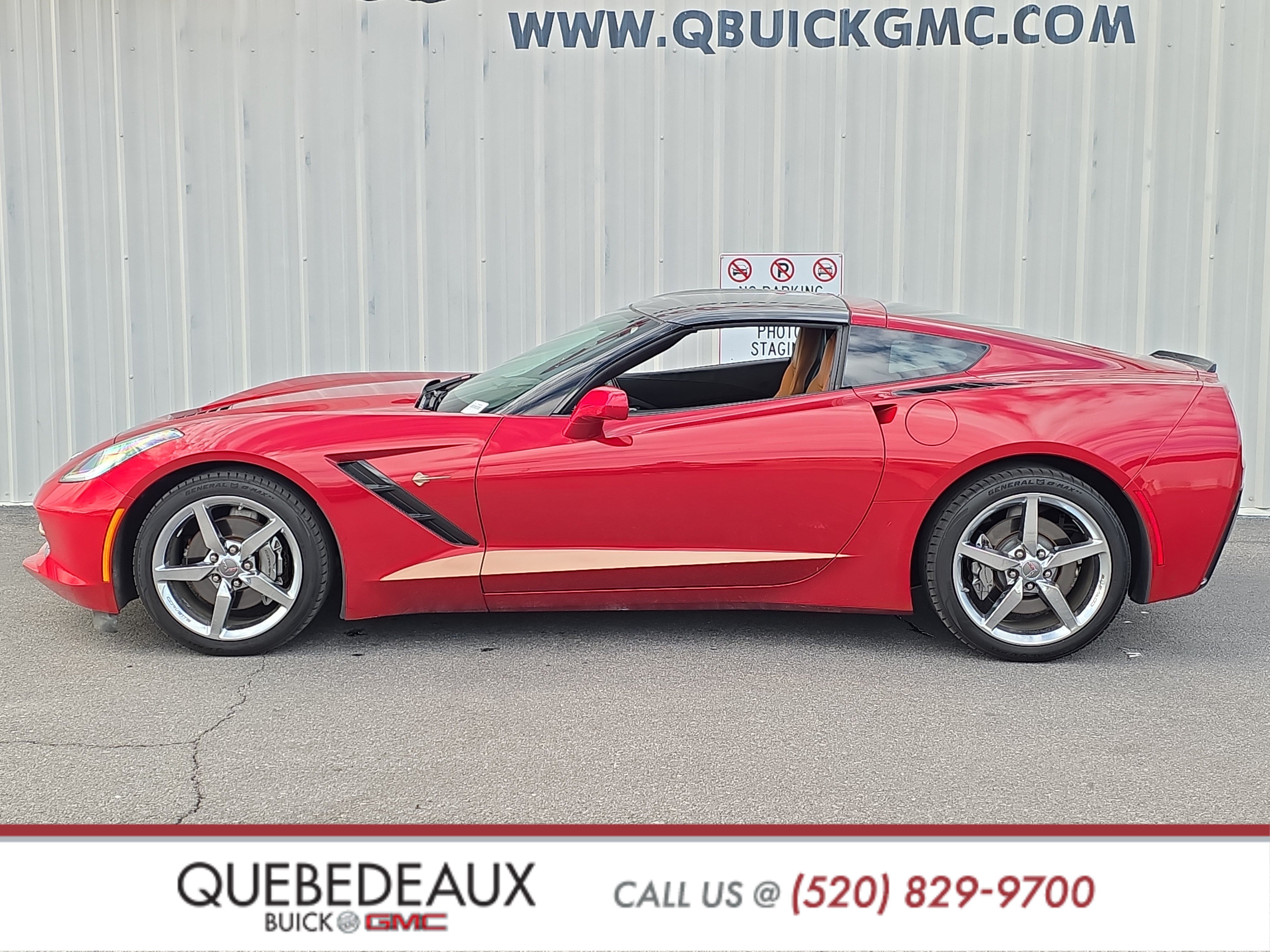 Used 2015 Chevrolet Corvette Stingray Coupe w/ 2LT Preferred Equipment Group RWD image 4