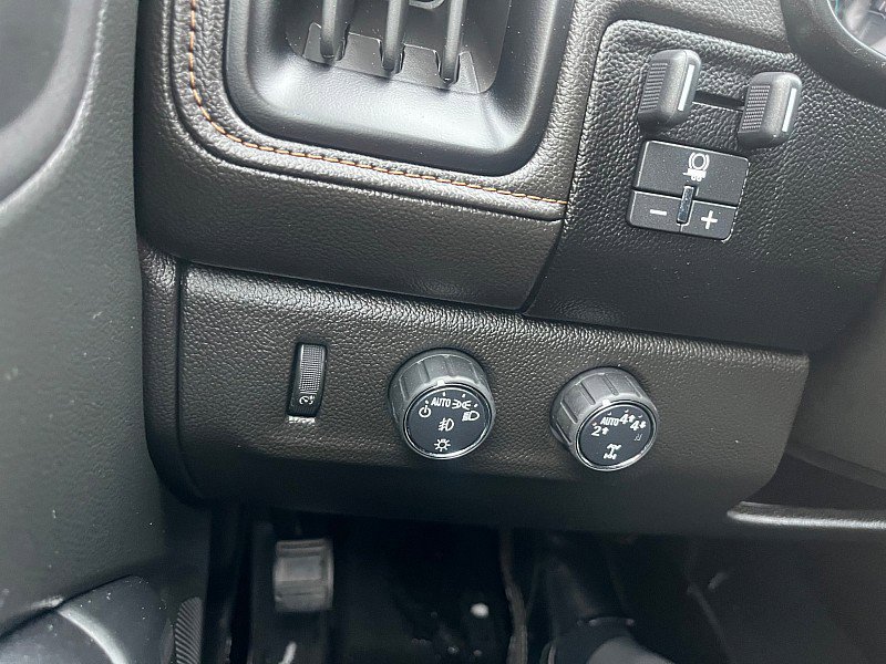 Used 2021 GMC Canyon AT4 w/ Trailering Package image 39