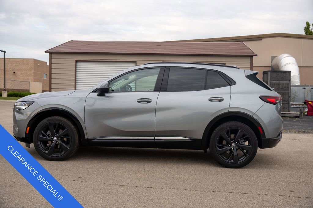 Used 2023 Buick Envision Essence w/ Sport Touring Package image 4