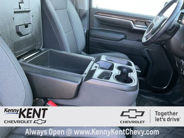 Used 2022 Chevrolet Silverado 1500 LT w/ Protection Package image 19
