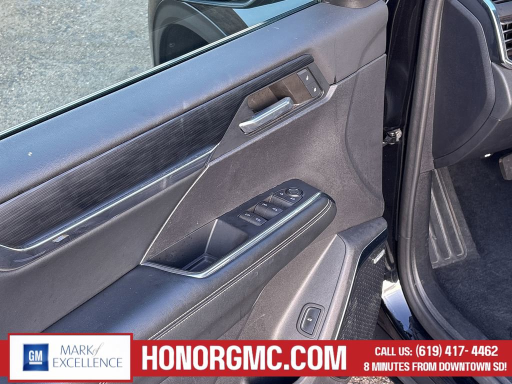 Used 2024 GMC Acadia Elevation image 15