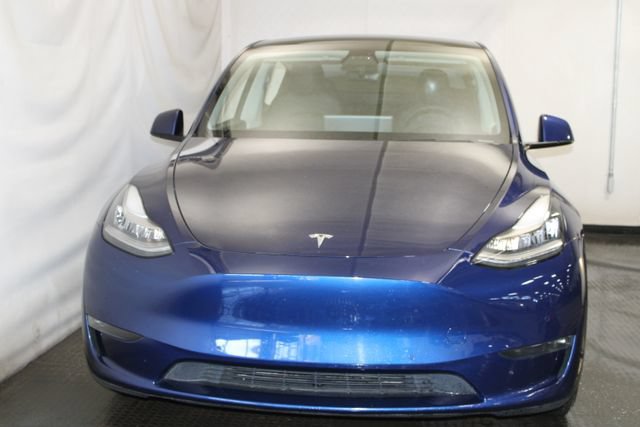 Used 2021 Tesla Model Y Long Range AWD/4WD image 3