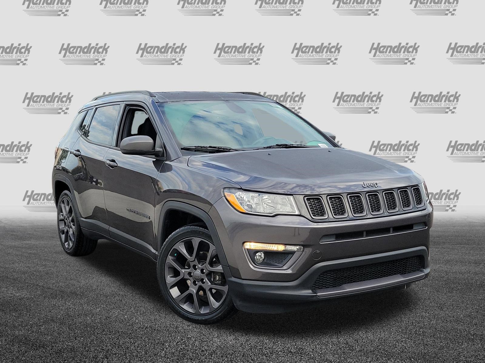 Used 2021 Jeep Compass Latitude FWD image 2