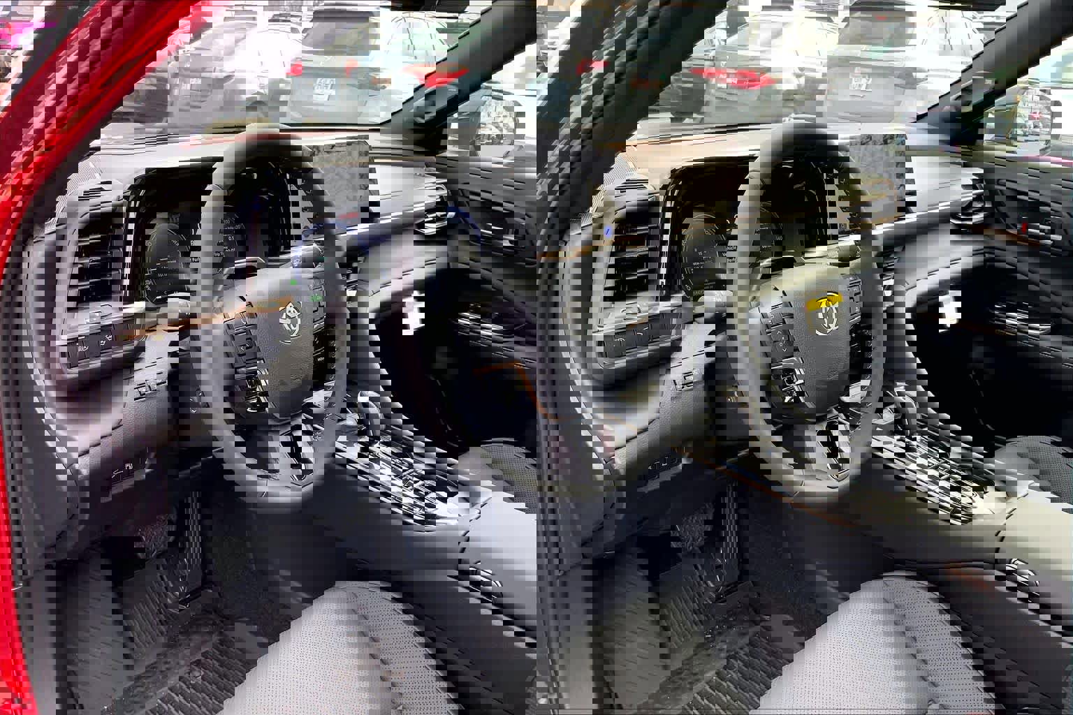 New 2026 Toyota Crown Platinum AWD/4WD image 8