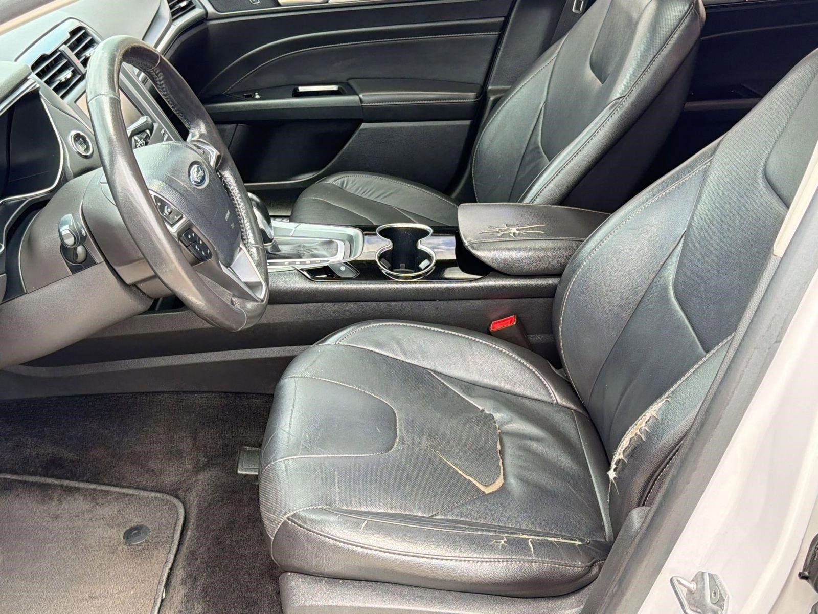 Used 2014 Ford Fusion Titanium FWD image 5