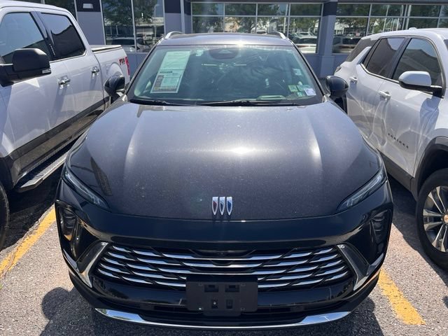 Used 2024 Buick Envision Preferred AWD/4WD image 2