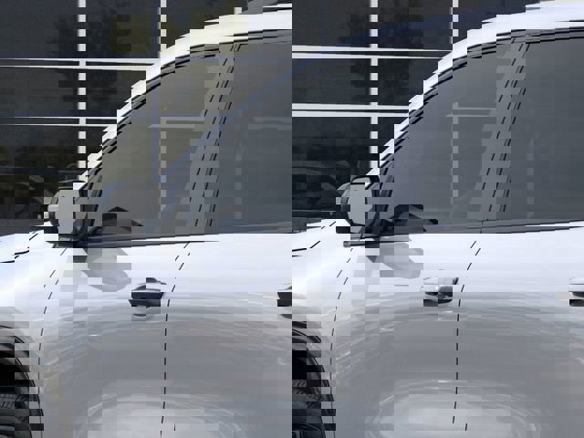 New 2026 Chevrolet Traverse RS w/ LPO, Floor Liner Package image 12