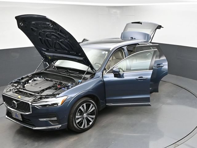 Used 2023 Volvo XC60 B5 Plus w/ Climate Package AWD/4WD image 48