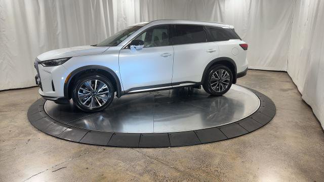 Certified 2026 INFINITI QX60 Luxe w/ Cargo Package AWD/4WD image 10